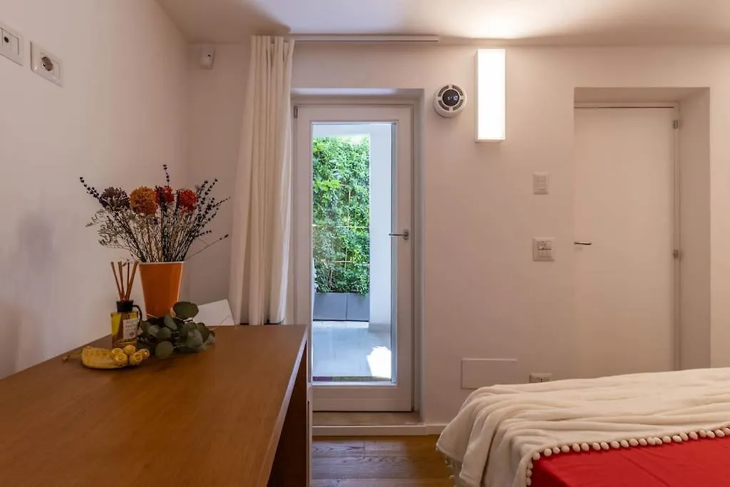 Cconforthotels Appartamento Domus Venezia Bari
